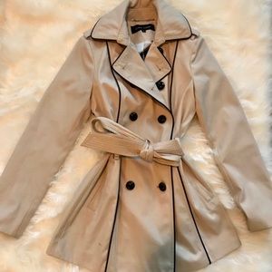 Trench coat 🧥